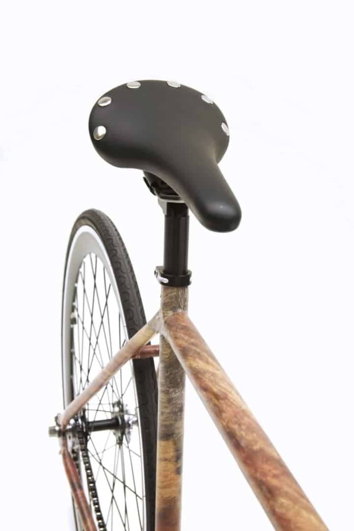 SOLELATHESEAT